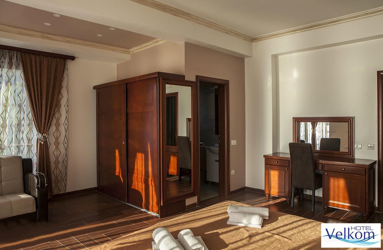 Hotel Velkom 수토모레 외부 사진