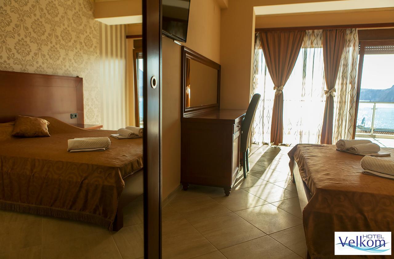 Hotel Velkom 수토모레 외부 사진